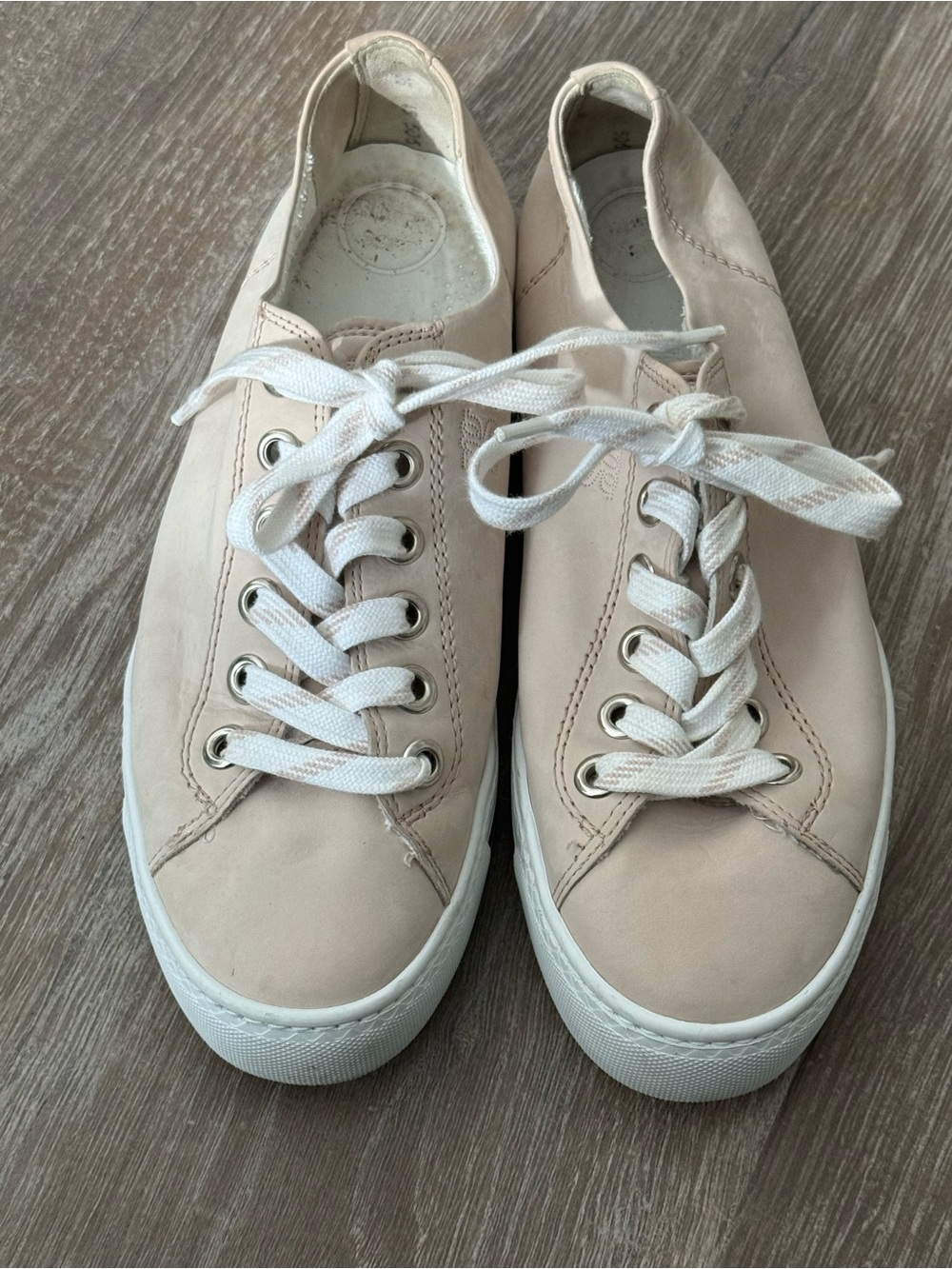 Paul Green Ally low top lace up sneakers nubbuck leather tan khaki W size 9